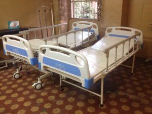 Polished Metal Hospital Recovery Bed, Feature : Durable, Easy To Place