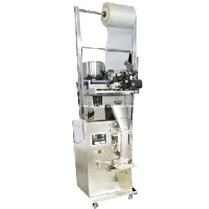 Pouch Packing Machine with Center Seal