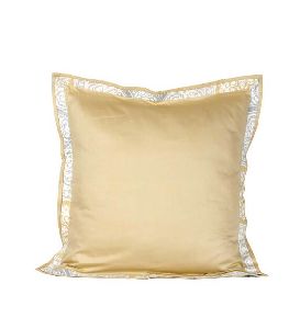 24 x 24inch Deluxe Cotton Cushion