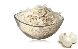 dehydrated white onion flakes