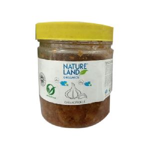 Organic Garlic Pickle