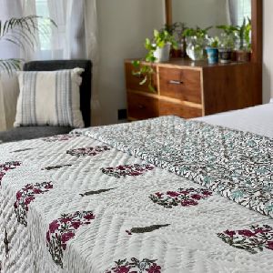 Bagh E Bahar Quilt