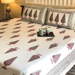 Cypress Magenta Green Buta Bedsheets