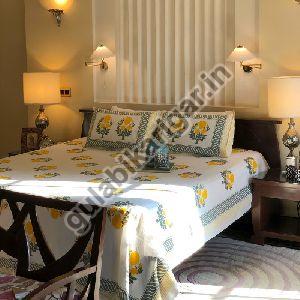 Yellow Poppy Buta Bedsheets