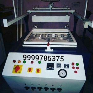 Vacuum Forming Machine