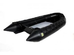 Zodiac MilPro Heavy-Duty Series, 19' 2&amp;quot;, Black Inflatable Boat