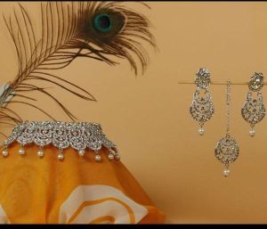 CLASSIC ROYALE NECKLACE SET