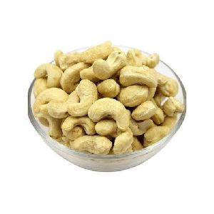 SW Whole Cashew Nuts