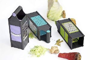 4 In 1 Slicer & Grater