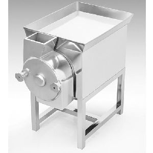 Stainless steel chilly cutter