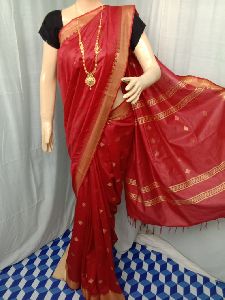 Red Designer Saree Bridal Sarees, Saree Length: 5.5 m (Separate Blouse  Piece), With Blouse at Rs 3000 in Surat