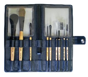 professional makeup brushes