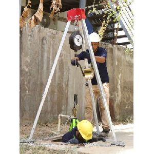 Tripod Confined Space Equipment