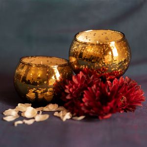 Golden Sparkling Vase Candle