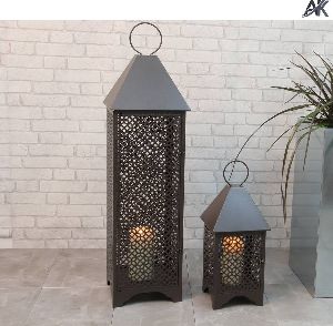 Metal decorative lanterns