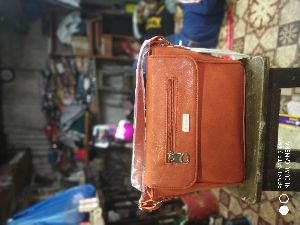 Disigner sling bag