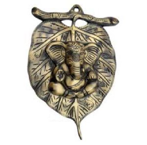 Brass Pan Leaf Door Hanging Lord Ganesha