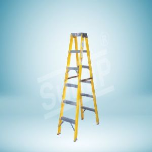 FM 2000 Series Fiber-Glass Reinforced Polymer Step Trestle Ladder