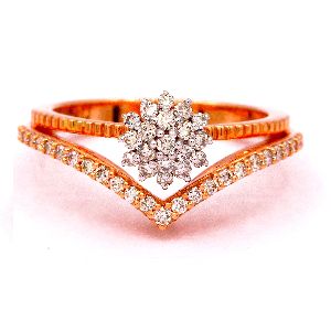 beautiful 14kt gold real diamond ring