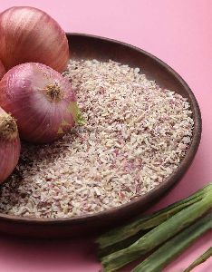 Dehydrated Minced Pink Onion