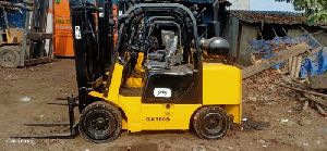 GODREJ FORKLIFT