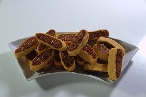 Garlic Bhakarwadi Snack