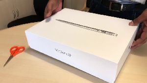 Brand New Apple MacBook Air 13.3&amp;quot; INCH 1.1 GHz 8GB 512 GB in GOLD NEW in BOX