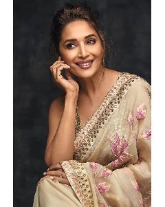 Madhuri Dixit saree in Dance Deewane 2021