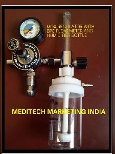 MOX Regulator With BPC Flow Meter & Humidifier Bottle