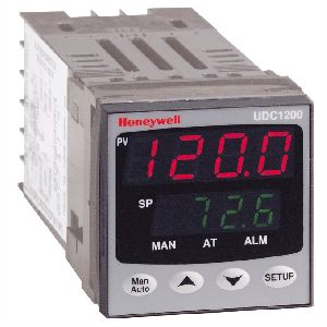 Honeywell UDC1200 Digital Controller