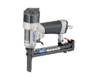 Apach LU8016AC Pneumatic Stapler