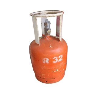 R32 Refrigerant Gas, Packaging Type: Cylinder at Rs 395/kg in Mumbai