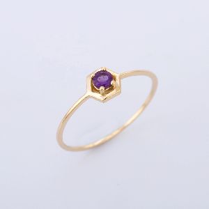 Solitaire Amethyst 14K Yellow Gold Ring