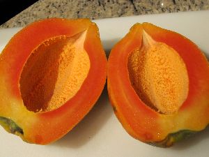 Farm Fresh Papaya Fruits