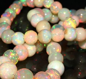 G 03 Opal Beads