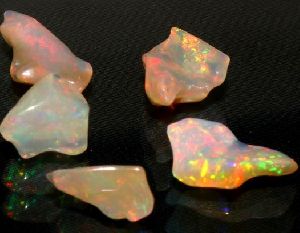 T77 Polished Opal Stones