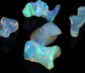 T86 Polished Opal Stones