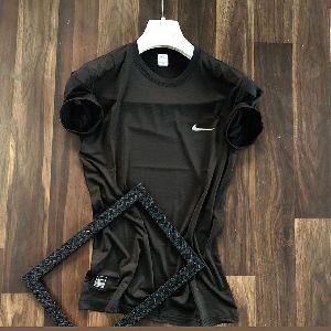 Nike dry fit t-shirt