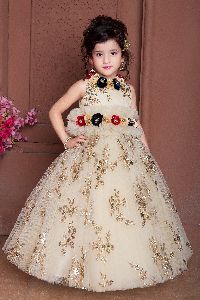 GOWN WITH MULTI FLOWERS