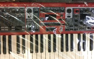 Nord Stage 3 88 88-key Hammer-Action keyboard Piano