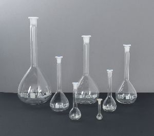 Glass Volumetric Flask