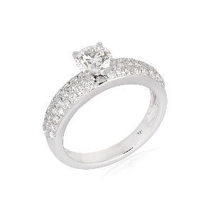 White Gold Engagement 0.60 Cts Solitaire Diamond Ring