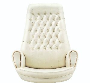 Heritage HB Lounge Chair