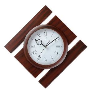 Numeric Dial Wooden Clock