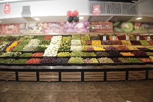 Supermarket Vegetable Display Rack