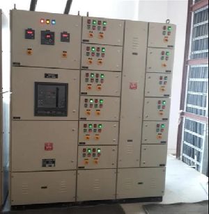 1696458
