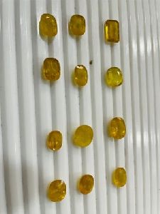 8-9 Carat Yellow Sapphire Gemstone