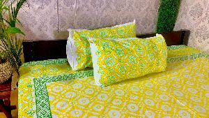 DKWTYLGRN207 Hand Block Printed Cotton Double Bedsheet