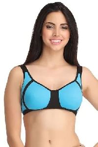 Cotton padded bra, Style : Zipper, Feature : Comfortable, Dry Cleaning,  Easily Washable, Impeccable Finish at Best Price in Ernakulam