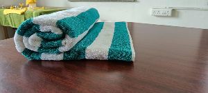 stripe bath towel